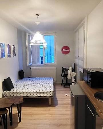 Studio Du Centre Ville Limoges Ngoại thất bức ảnh
