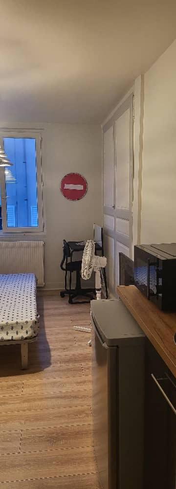 Studio Du Centre Ville Limoges Ngoại thất bức ảnh